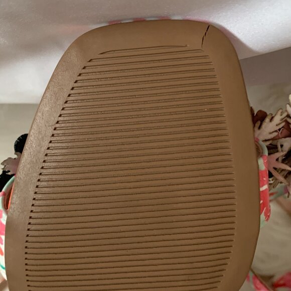 BETSEY JOHNSON Malorie Floral Strappy Sandal Heels Sz 8 - Picture 7 of 7